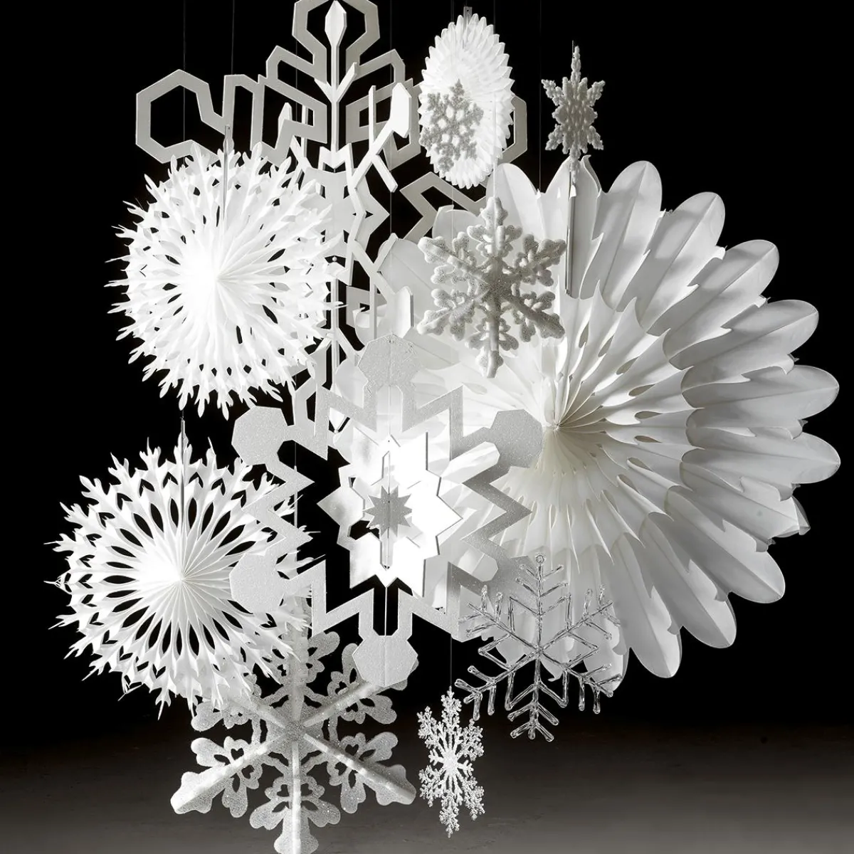 Decoración Temática|Decoración De Invierno>DecoWoerner Abanico Decorativo 50cmØ Papel Copo De Nieve B1 blanco