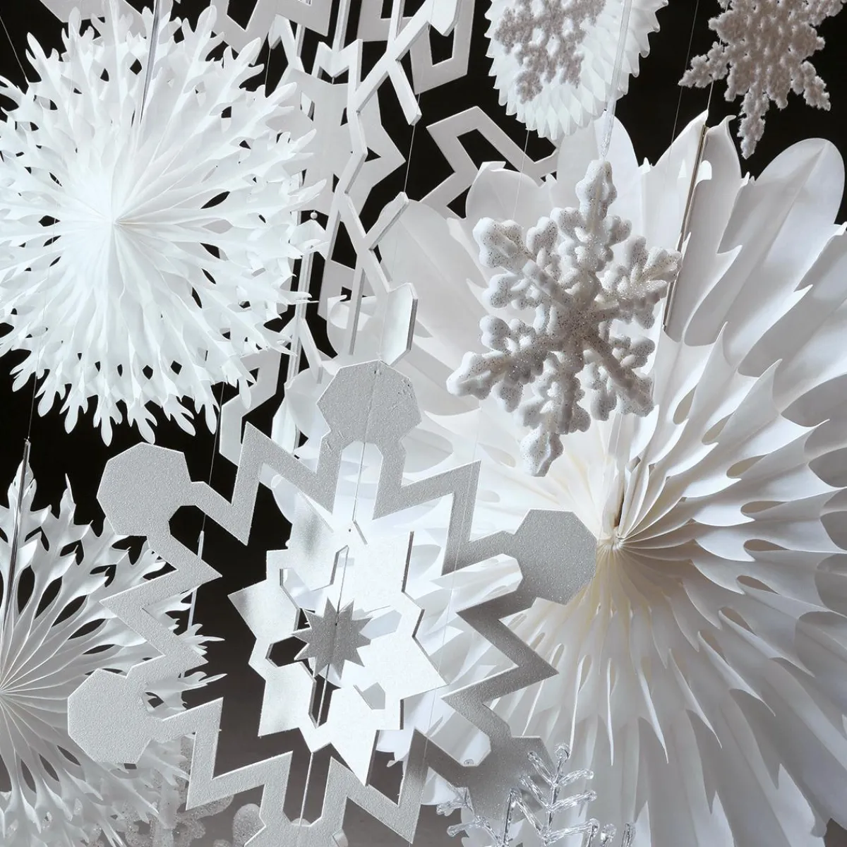 Decoración Temática|Decoración De Invierno>DecoWoerner Abanico Decorativo 50cmØ Papel Copo De Nieve B1 blanco