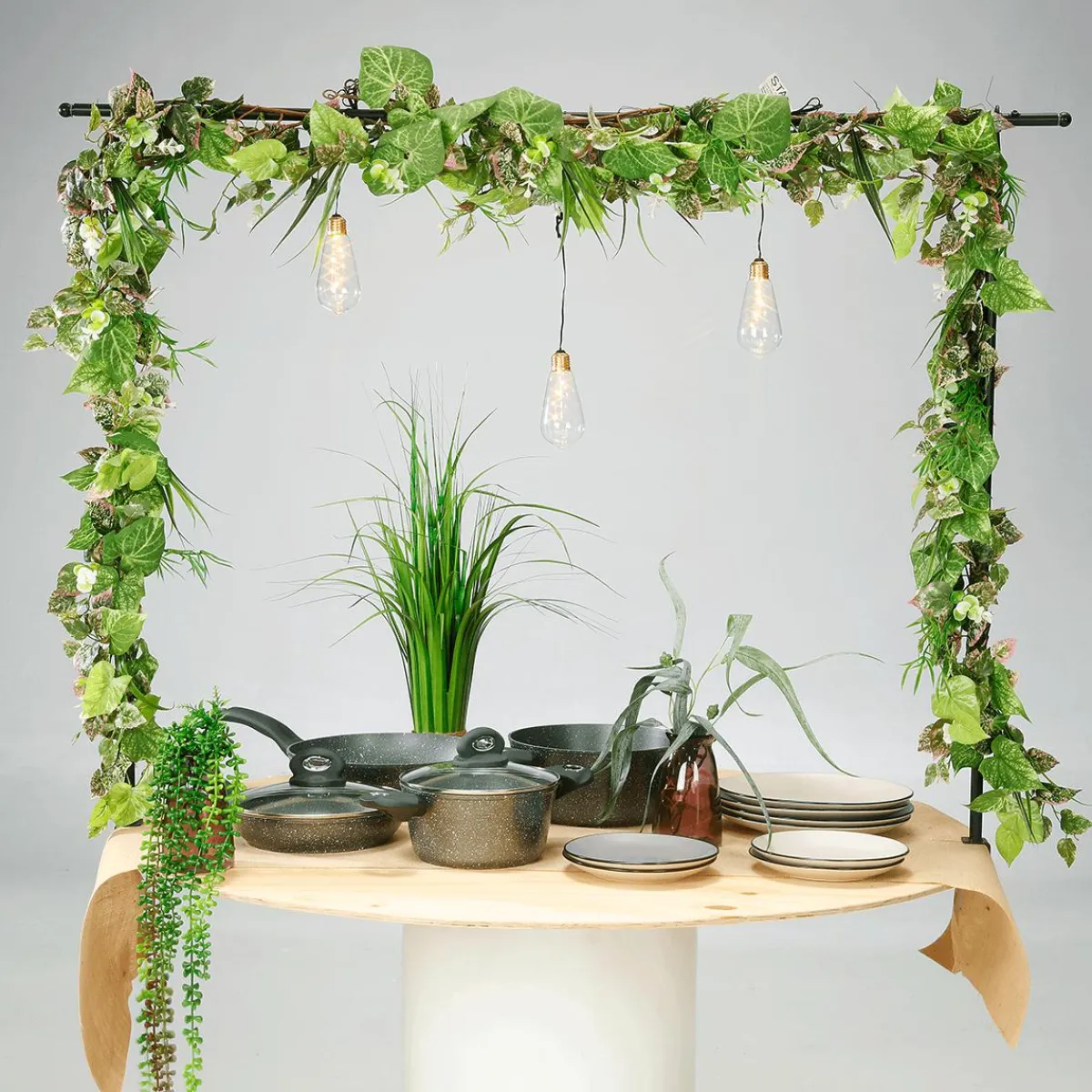 Ayudas Y Herramientas De Decoración>DecoWoerner Barra De Decoración De Mesa, Anchura 127 - 236 Cm negro