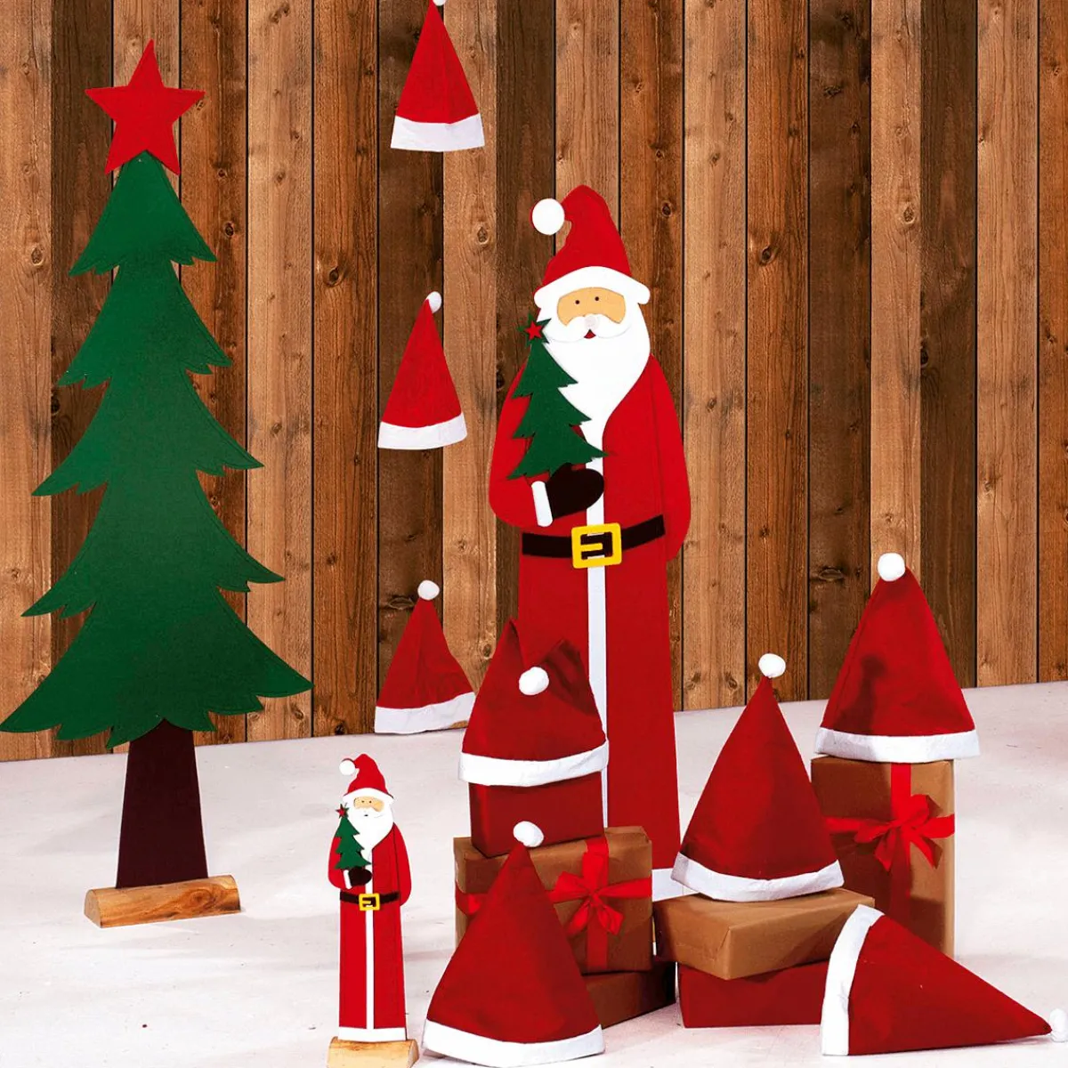Figuras De Navidad>DecoWoerner Cadena De Gorras De Papá Noel 250 Cm multicolor