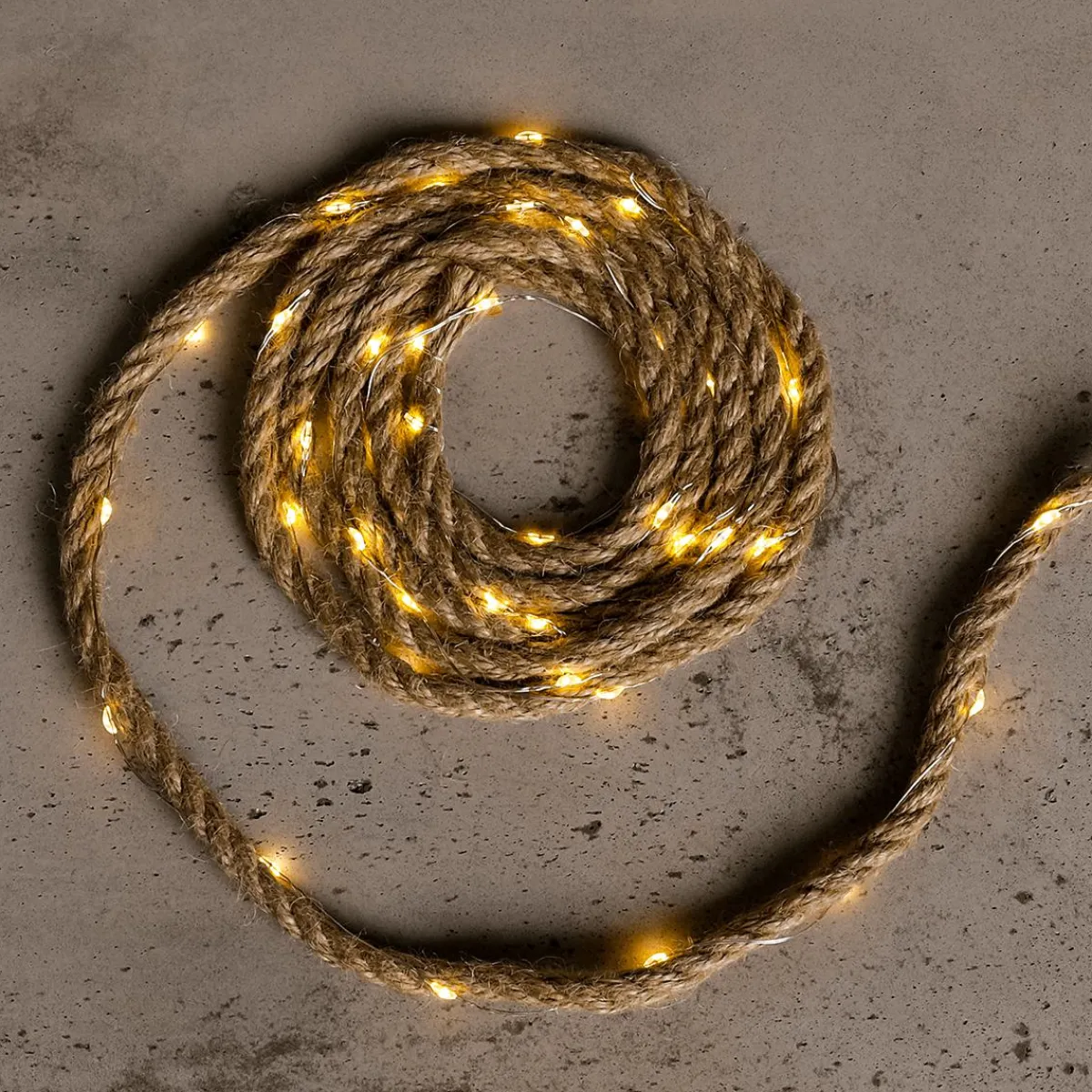 Luces De Navidad>DecoWoerner Cuerda De Cáñamo LED Marítima 295 X 1 X 1 Cm marrón