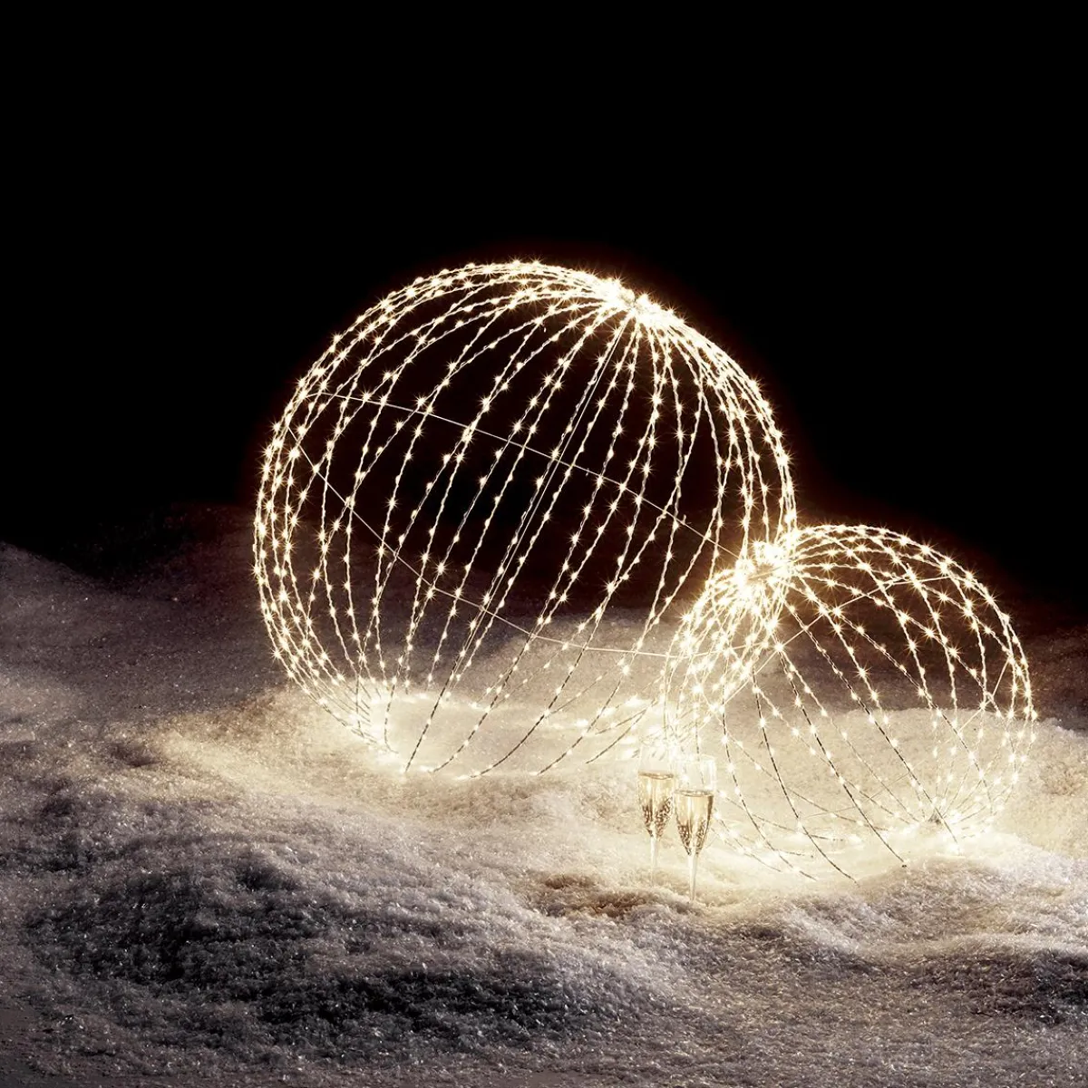 Luces De Navidad>DecoWoerner Esfera Luminosa LED Para Exteriores, LED Cálido - Blanco, Ø 30 Cm plata