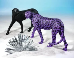 Decoración De Animales>DecoWoerner Guepardo Morado 110 Cm De Largo Con Manchas Negras rosa