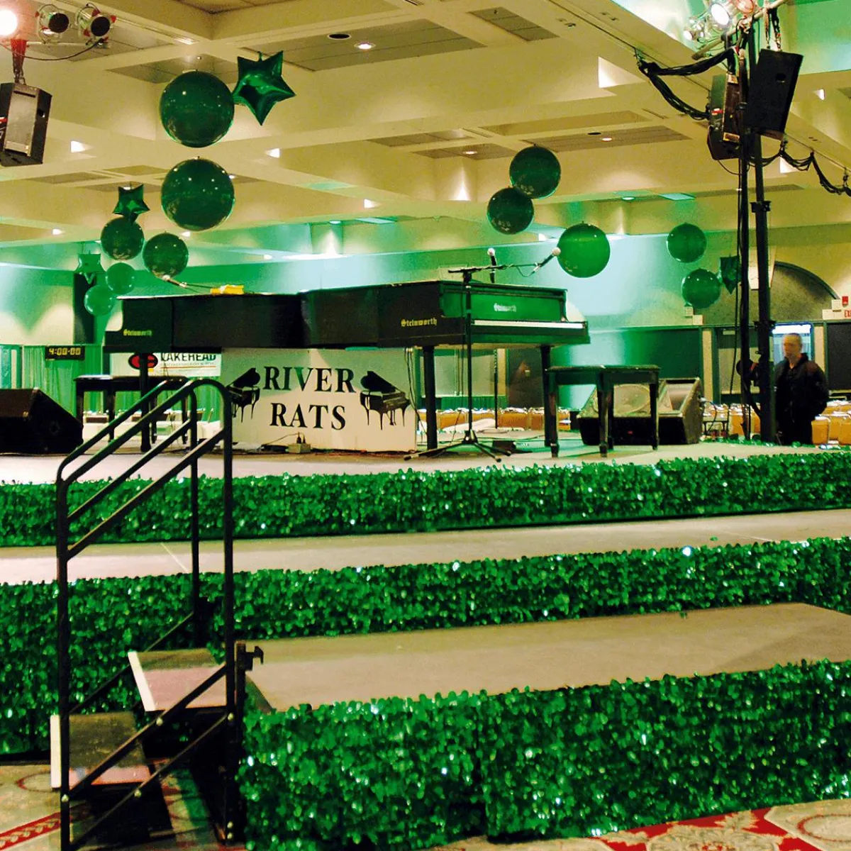 Láminas Y Películas Decorativas>DecoWoerner Lámina Troquelada Metálica De 90 Cm De Ancho, verde
