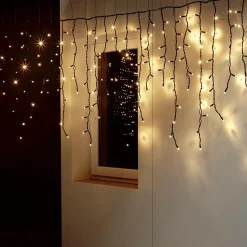 Luces De Navidad>DecoWoerner Luz Icicle Light LED Para Uso Profesional Sistema IP44, 114 LED, 300 X 50 Cm, Sin Cable negro