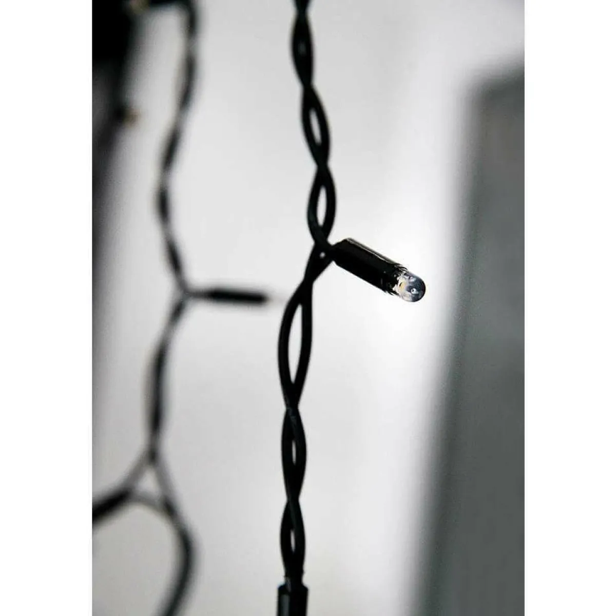 Luces De Navidad>DecoWoerner Luz Icicle Light LED Para Uso Profesional Sistema IP44, 114 LED, 300 X 50 Cm, Sin Cable negro