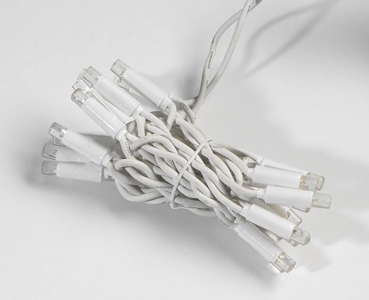 Luces De Navidad>DecoWoerner Luz Icicle Light LED Para Uso Profesional Sistema IP67, 114 LED, 300 X 50 Cm, Sin Cable blanco