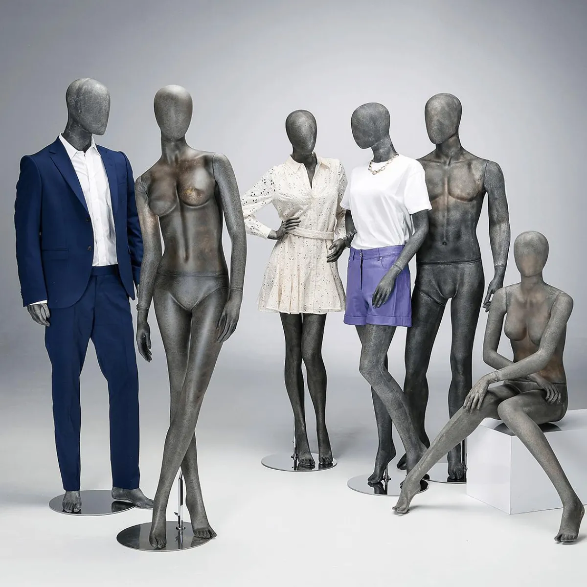 Maniquíes>DecoWoerner Maniquí Premium Mujer, Pierna Izquierda Y Brazo Derecho Doblados Gris