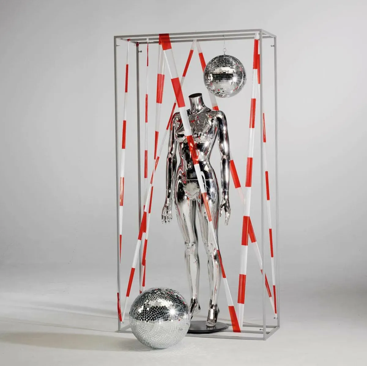 Expositores Para Tiendas|Ayudas Y Herramientas De Decoración>DecoWoerner Marco Decorativo De Metal Plateado De 200 Cm De Altura plata