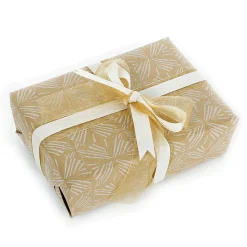 Papel De Regalo|Go Green - Envoltorio Para Regalo Ecológico>DecoWoerner Papel Kraft Reciclado Con Motivos Geométricos Blancos - Rollo De Papel De Envolver De 50 M marrón