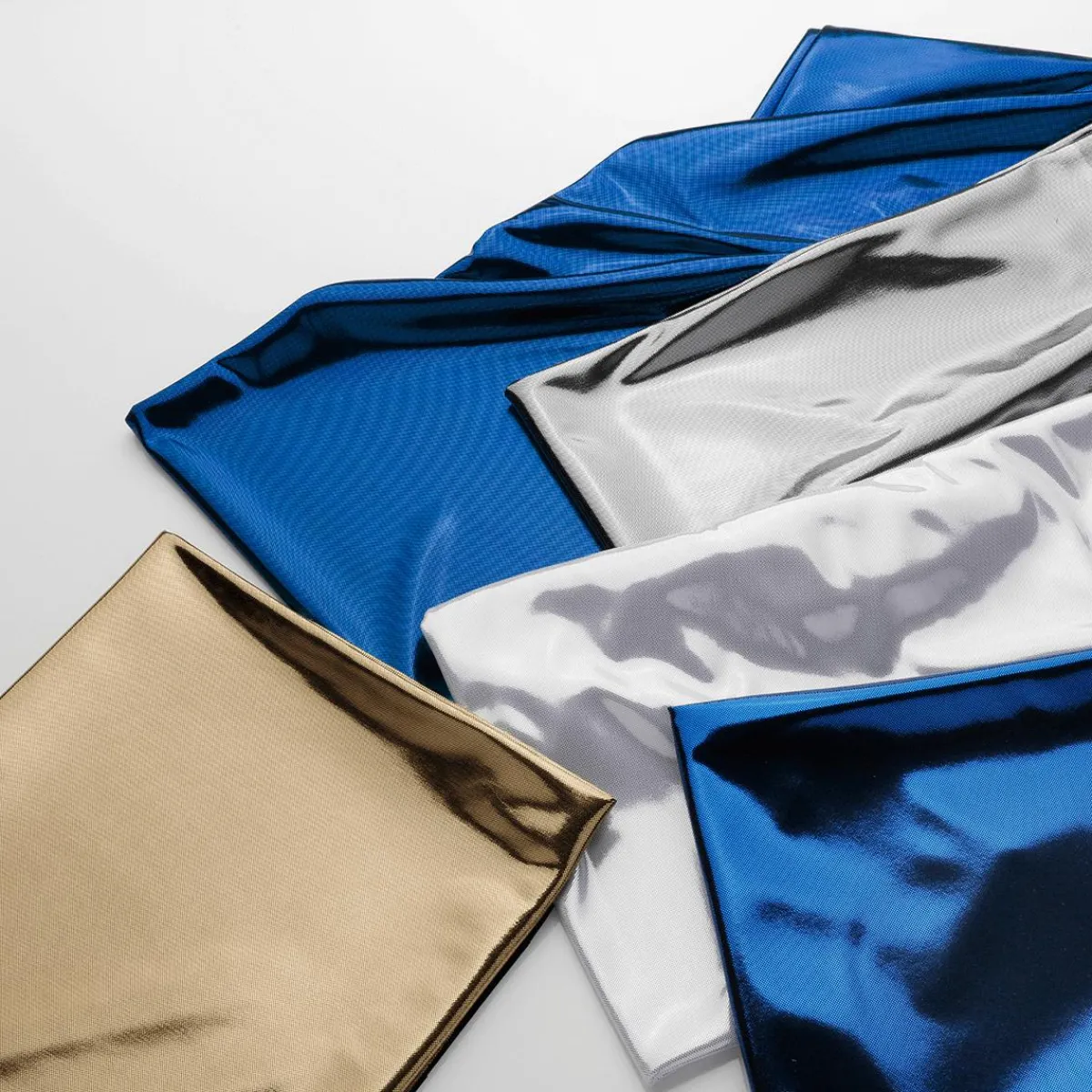 Telas>DecoWoerner Tela Brillante Jersey De Papel De Aluminio , Anchura: 106 Cm azul